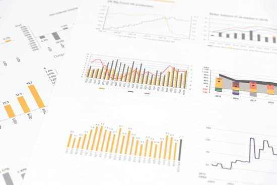 成功计算机办公室商务图表市场营销办公用品桌子室内书桌图片
